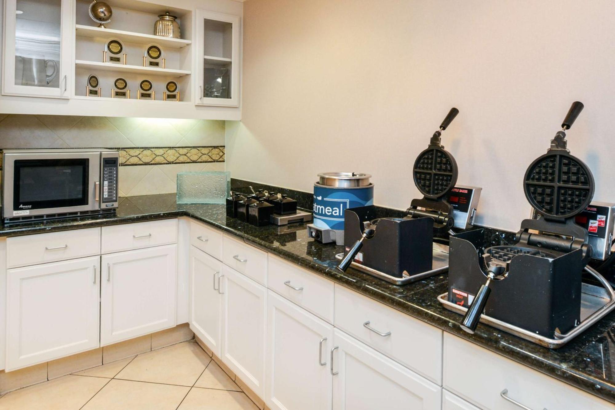 Homewood Suites By Hilton Φρέσνο Εξωτερικό φωτογραφία